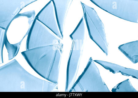 Contexte fabriqué à partir de verre cassé. Isolé avec clipping path Banque D'Images