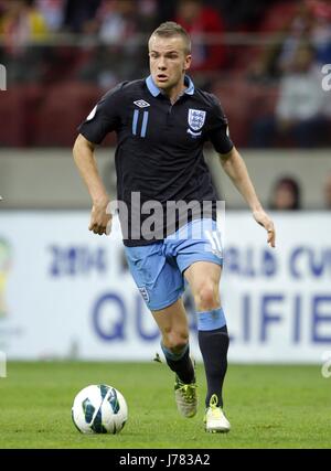 TOM CLEVERLEY POLOGNE V ANGLETERRE LE STADE NATIONAL VARSOVIE POLOGNE 17 Octobre 2012 Banque D'Images