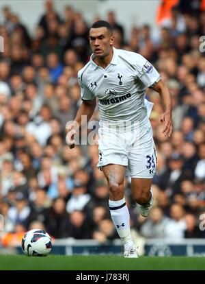 STEVEN CAULKER Tottenham Hotspur FC LONDON ENGLAND UK 20 Octobre 2012 Banque D'Images