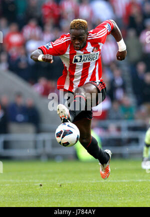 LOUIS SAHA Sunderland FC STADE DE LA LUMIÈRE DE L'ANGLETERRE SUNDERLAND 21 Octobre 2012 Banque D'Images