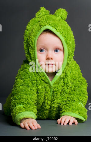 Costume de bébé tout-petit enfant hotte revêtement outfit vêtements vêtements homme bleu Banque D'Images