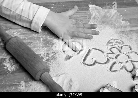 Faites les biscuits de Noël eux-mêmes Banque D'Images