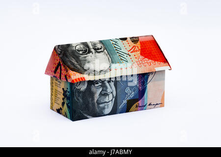 Maison Origami fait avec des notes d'Australie Banque D'Images