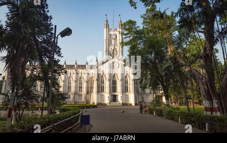 St. Paul's cathédrale est une cathédrale anglicane a noté pour son architecture gothique située à Kolkata, Bengale occidental, Inde, Banque D'Images