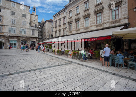 Célèbre Pjaca square dans le centre-ville de Split, la Dalmatie, Croatie Banque D'Images