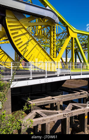 Drypool lever le pont de la rivière Hull, Kingston Upon Hull, Yorkshire, Angleterre, Royaume-Uni Banque D'Images