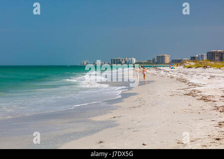 Lido Beach sur le golfe du Mexique sur Lido Key dans Saraspta Florida Banque D'Images