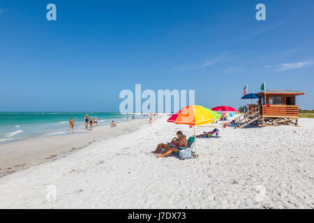 Lido Beach sur le golfe du Mexique sur Lido Key dans Saraspta Florida Banque D'Images