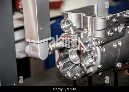 Capteurs de précision pour l'acquisition rapide et précise des dimensions des composants et des données de surface. Systèmes de mesure pour la GMAO Banque D'Images