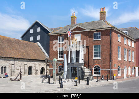 L'Ancienne Douane, le quai, Poole, Dorset, Angleterre, Royaume-Uni Banque D'Images