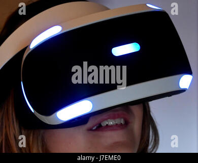 Prague, République tchèque. 24 mai, 2017. Deux jours de réalité virtuelle et augmentée VR festival Fest à Prague, République tchèque, le 24 mai 2017. Photo : CTK/Alamy Live News Banque D'Images