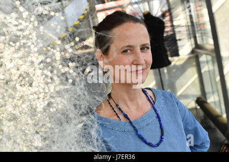 Chorégraphe Sasha Waltz vu lors d'un point de presse sur la nouvelle production de "Kreatur' au Radialsystem à Berlin, Allemagne, 23 mai 2017. Photo : Jens Kalaene Zentralbild-/dpa/ZB Banque D'Images