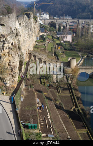 Ville Ville forteresse ruine rock luxembourg chateau castle tower city ville jardin Banque D'Images