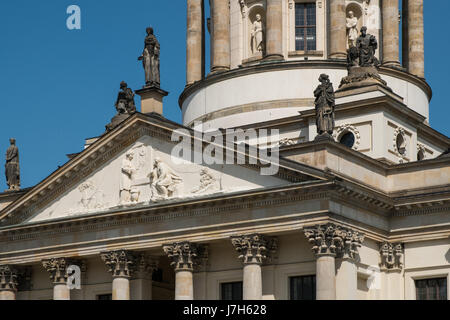 Berlin, Allemagne - le 23 mai 2017 : Belle façade historique détail de la Dome au Gendarmenmarkt à Berlin, Allemagne. Banque D'Images