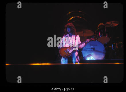 LED ZEPPELIN live au fabuleux Forum à Inglewood, CA USA le 27 juin 1977. Photo © Kevin Estrada / Media Punch Banque D'Images