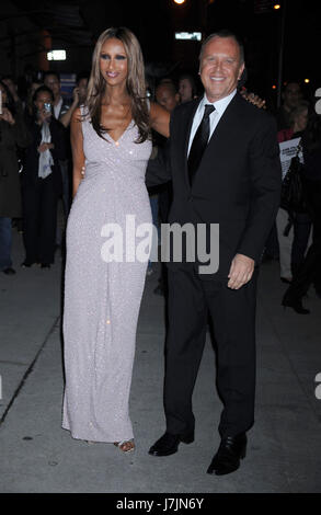 Iman arriver au Fashion Group International, 26e Nuit des Etoiles à Cipriani, Wall Street à New York. Le 22 octobre 2009. Crédit : Dennis Van Tine/MediaPunch Banque D'Images