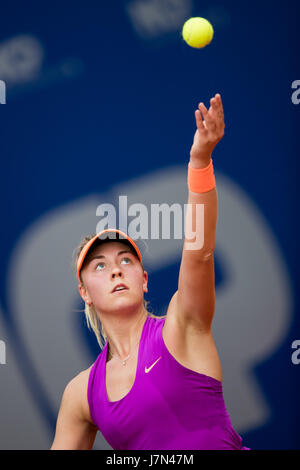 Nuremberg, Allemagne. 25 mai, 2017. Carina Witthöft Krejcikova de jouer contre l'Allemagne de la République tchèque en quart de finale du tournoi de tennis WTA à Nuremberg, Allemagne, 25 mai 2017. Photo : Daniel Karmann/dpa/Alamy Live News Banque D'Images