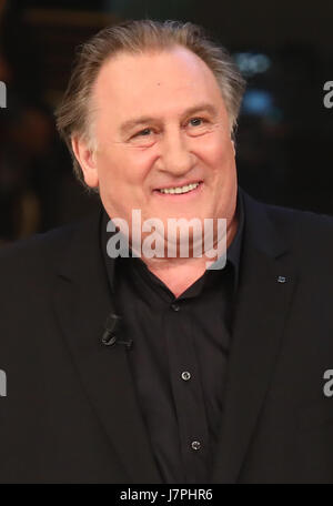 Gérard Depardieu apparaît sur Danse avec les Stars Italia avec : Gerard Depardieu Où : Rome, Italie Quand : 22 Avr 2017 Crédit : IPA/WENN.com **Uniquement disponible pour publication au Royaume-Uni, USA, Allemagne, Autriche, Suisse** Banque D'Images