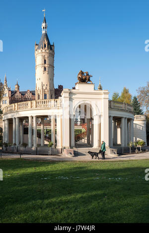 Palais de Schwerin. Elle est considérée comme l'une des œuvres les plus importantes de l'historicisme romantique en Europe et est désignée pour devenir un site du patrimoine mondial Banque D'Images