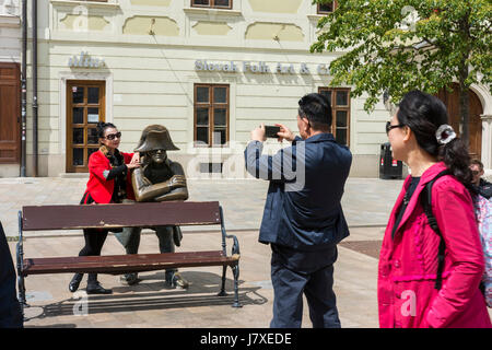 L'Armée de Napoléon en soldat Hlavné Square à Bratislava Banque D'Images