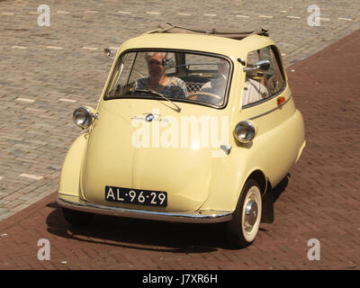 1959 BMW Isetta 300 AL 96 29 p2 Banque D'Images