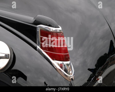 La de Soto Custom 1951 est un modèle de voiture américain classique immatriculé aux pays-Bas EX 27 87 p9, présentant les éléments de design distinctifs de son époque. Banque D'Images