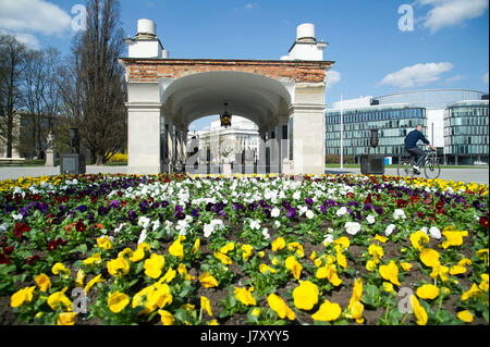 Tombe du Soldat inconnu, Joseph Place Pilsudski à Varsovie, Pologne, 4 avril 2017 © Wojciech Strozyk / Alamy Stock Photo Banque D'Images