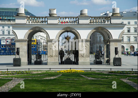 Tombe du Soldat inconnu, Joseph Place Pilsudski à Varsovie, Pologne, 4 avril 2017 © Wojciech Strozyk / Alamy Stock Photo Banque D'Images