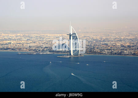 Dubaï Burj al Arab hotel mer vue aérienne des eau photographie Banque D'Images