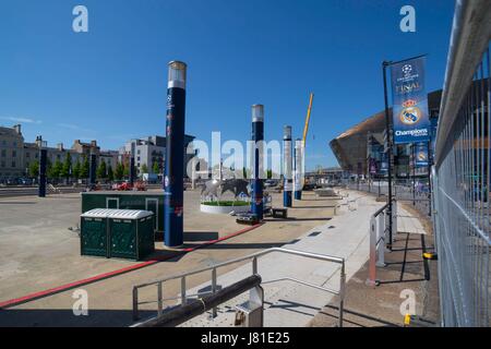 Cardiff, Wales, UK. 26 mai, 2017. Les préparatifs de la Fête des champions dans la baie de Cardiff avant les finales de la Ligue des Champions. Photo par : Mark Hawkins/Alamy Live News Banque D'Images