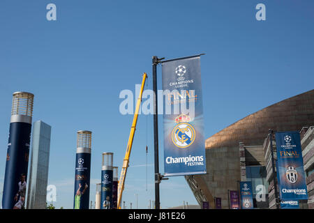 Cardiff, Wales, UK. 26 mai, 2017. Les préparatifs de la Fête des champions dans la baie de Cardiff avant les finales de la Ligue des Champions. Photo par : Mark Hawkins/Alamy Live News Banque D'Images