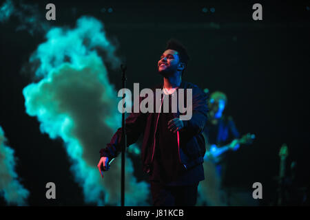 Toronto, Canada. 26 mai, 2017. The Weeknd la joue à une foule d'origine au Centre Air Canada sur son Starboy : Légende de la Tour de l'automne. Credit : Bobby Singh/Alamy Live News. Banque D'Images