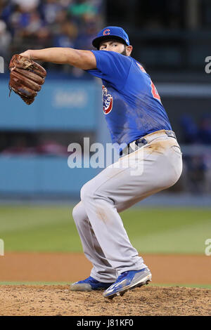 Los Angeles, CA, USA. 26 mai, 2017. Le lanceur partant des Cubs de Chicago Jake Arrieta # 49 rend l'étoile pour les oursons dans le jeu entre les Cubs de Chicago et les Dodgers de Los Angeles, le Dodger Stadium à Los Angeles, CA. Peter Renner and Co /CSM/Alamy Live News Banque D'Images