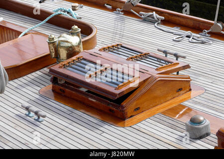 Puits de lumière, Nan de Fife : classic yacht avec un cutter rig aurique, conçu et construit par William Fife en 1896. Banque D'Images