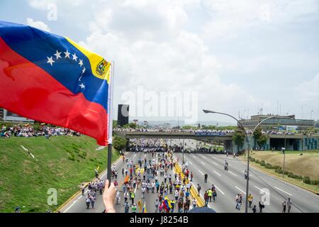 Grande marche de l'opposition contre le coup. Caracas, Venezuela. Avril 19,2017 Banque D'Images