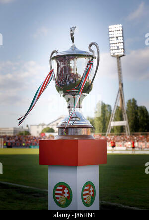 Budapest, Hongrie. 27 mai, 2017. La coupe de la ligue avant l'Hungarian OTP Bank Liga match entre Budapest Honved et Vidéotron au stade Bozsik FC le 27 mai 2017 à Budapest, Hongrie. Credit : Laszlo Szirtesi/Alamy Live News Banque D'Images