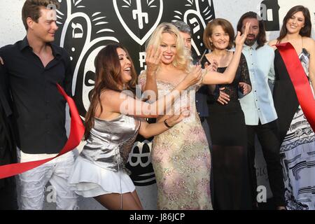 Marbella, Espagne. 27 mai, 2017. Pamela Anderson, marraine de la section locale de Marbellino Maria Bravo Credit : Crédit : /ZUMA Wire/Alamy Live News Banque D'Images