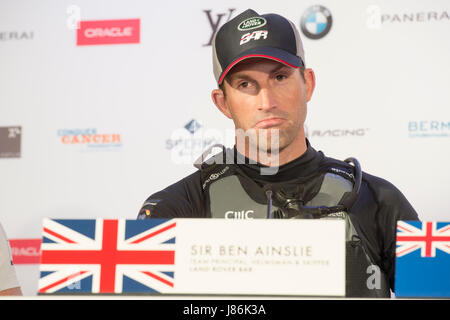 Les Bermudes. 27 mai, 2017. Land Rover Skipper BAR Sir Ben Ainslie à la conférence de presse d'après course sur le premier jour de la 35e America's Cup challenger series. Les Bermudes. 27/5/2017 Crédit : Chris Cameron/Alamy Live News Banque D'Images