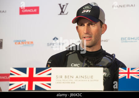 Les Bermudes. 27 mai, 2017. Land Rover Skipper BAR Sir Ben Ainslie à la conférence de presse d'après course sur le premier jour de la 35e America's Cup challenger series. Les Bermudes. 27/5/2017 Crédit : Chris Cameron/Alamy Live News Banque D'Images