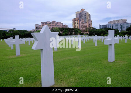 Pierre tombale juive au cimetière et le Mémorial Américains de Manille qui a le plus grand nombre de tombes d'un cimetière pour le personnel américain tué pendant la Seconde Guerre mondiale et est titulaire de la morts de la guerre aux Philippines et dans d'autres pays alliés situé à Fort Bonifacio, dans les limites de l'ancien fort William McKinley dans la ville de Manille, capitale des Philippines Banque D'Images