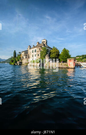 Île de San Giulio sur le lac d'Orta, province de Novare Piémont Italie Banque D'Images