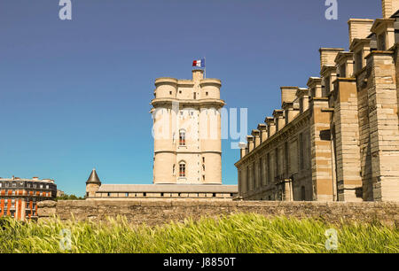 Le château de Vincennes a été au cœur de la monarchie française jusqu'en 1682 lorsque Louis XIV choisit de s'installer à Versailles.Le donjon a été utilisée comme une prison : Fo Banque D'Images