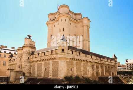 Le château de Vincennes a été au cœur de la monarchie française jusqu'en 1682 lorsque Louis XIV choisit de s'installer à Versailles.Le donjon a été utilisée comme une prison : Fo Banque D'Images