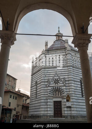 Pistoia Baptistère Banque D'Images