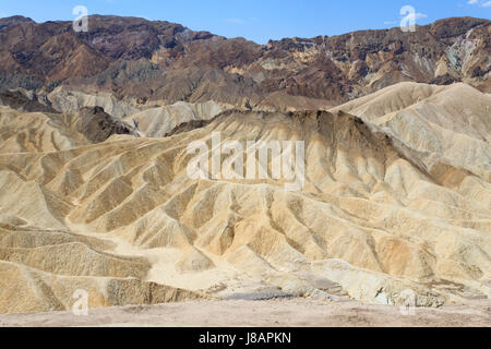 Vue de Zabriskie Point, California, USA. Panorama du désert. Des formations géologiques. Banque D'Images