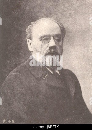 Emile Zola était un écrivain et journaliste français renommé, célèbre pour ses œuvres littéraires naturalistes. Cette référence à '22' pourrait faire référence à un volume, une période ou un travail spécifique associé à la carrière prolifique de Zola dans la littérature. Banque D'Images