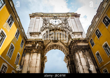 Rue Augusta Arch sur place du Commerce à Lisbonne, Portugal Banque D'Images