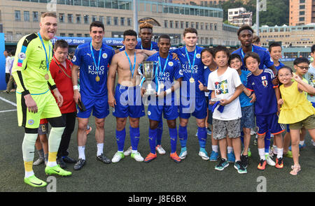 Hong Kong, Chine. 28 mai, 2017. Leicester City remporter leur deuxième titre HKFC Soccer Citi à 7 après une victoire 3-0 sur Aston Villa, championne en titre, en finale. 2017 Hong Kong Sevens de soccer au Hong Kong Causeway Bay Club de Football. Credit : Jayne Russell/Alamy Live News Banque D'Images