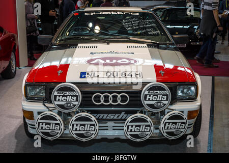 STUTTGART, ALLEMAGNE - Mars 04, 2017 : Route et voiture rallye Audi Quattro. Plus grand d'Europe Exposition de voitures classiques 'RETRO' classiques Banque D'Images