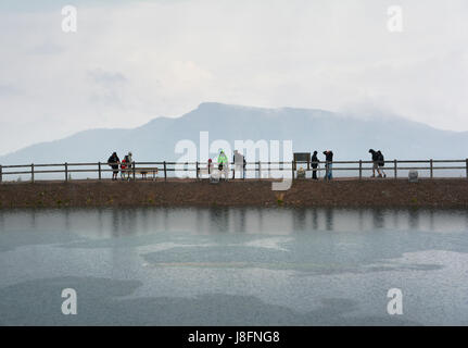 Kitzbühel, Tyrol, Autriche - le 29 août 2016. Lake dans le parc à thème Aventure du Trias sur la montagne de Steinplatte Waidring,dans le Tyrol, Autriche. Banque D'Images